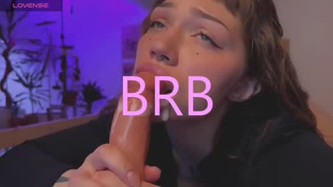 Elsa online show from September 15, 2025, 2:44 am