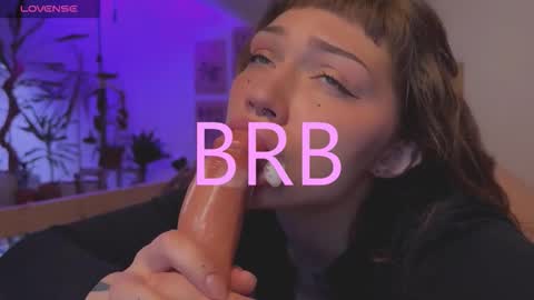 Elsa online show from September 20, 2025, 1:56 pm