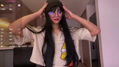 Snapshot of lovely_allys chatting on December 4, 2025, 8:06 pm Allyson 3 online show from December 4, 2025, 8:06 pm