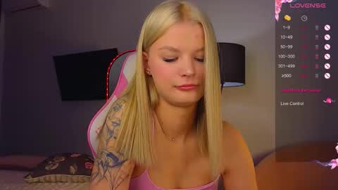 Jenny online show from November 7, 2025, 1:00 pm