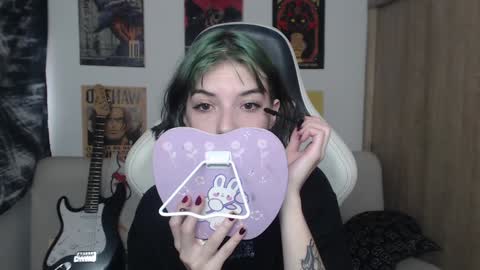 Cassie online show from January 10, 2025, 8:37 pm