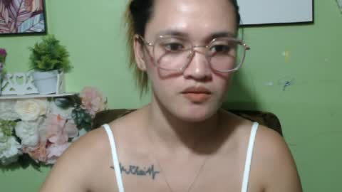 Snapshot of lovely_chicky06 chatting on January 6, 2026, 2:21 pm hearty2 Hey guys Im Jess online show from January 6, 2026, 2:21 pm