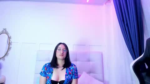 Snapshot of lovely_chloe19 chatting on January 17, 2025, 4:57 pm Chloe online show from January 17, 2025, 4:57 pm