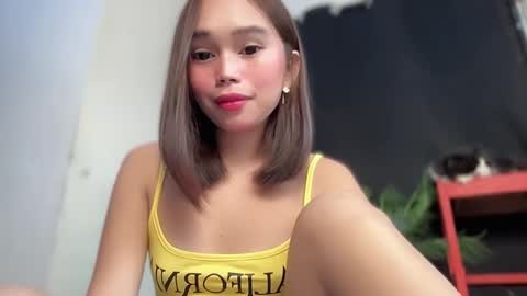 Snapshot of lovely_cittie18 chatting on February 10, 2026, 2:37 am lovely_cittie18 online show from February 10, 2026, 2:37 am