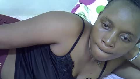 Snapshot of lovely_gee chatting on April 22, 2026, 3:02 pm sexylover online show from April 22, 2026, 3:02 pm