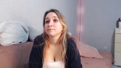 Lovely Hayley online show from January 31, 2026, 10:41 pm