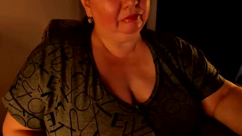 Anelana online show from February 10, 2025, 3:57 am