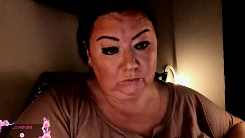 Anelana online show from September 15, 2025, 6:35 am