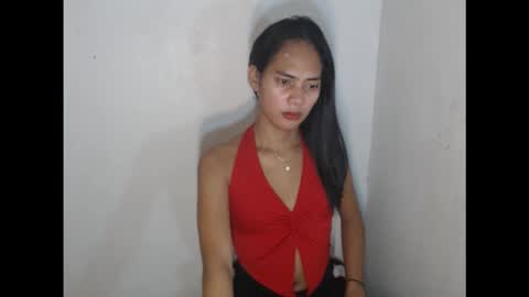 Carnilla online show from September 30, 2025, 2:27 am