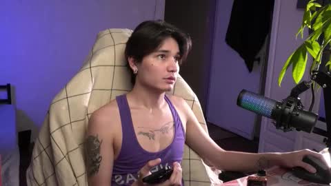 lovelydany3 online show from November 20, 2025, 1:00 pm