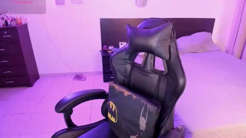 lovely   online show from March 19, 2026, 9:30 pm