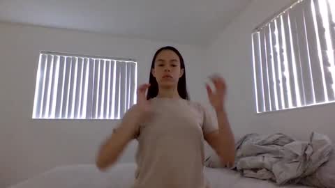 Snapshot of lovelylovelybrooke chatting on February 12, 2025, 9:11 pm lovelylovelybrooke online show from February 12, 2025, 9:11 pm