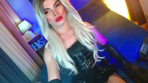 Snapshot of lovelymiss_shyna11 chatting on March 13, 2026, 10:44 am lovelymiss_shyna11 online show from March 13, 2026, 10:44 am