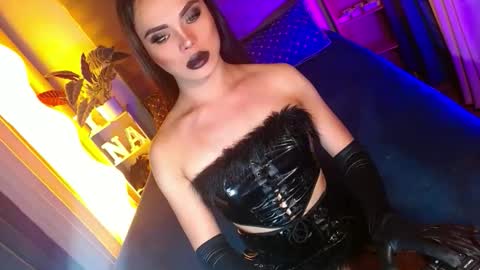 Snapshot of lovelymiss_shyna11 chatting on March 25, 2026, 9:04 am lovelymiss_shyna11 online show from March 25, 2026, 9:04 am