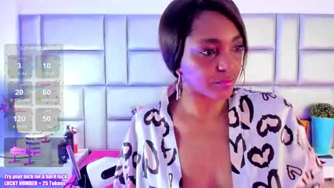 Nicky online show from October 3, 2025, 1:08 pm