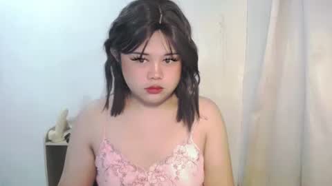 Snapshot of lovelypinaychubsx chatting on May 13, 2026, 9:22 pm lovely online show from May 13, 2026, 9:22 pm