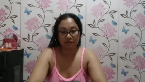 Snapshot of lovelyquey chatting on December 6, 2024, 12:56 am Angelquey online show from December 6, 2024, 12:56 am