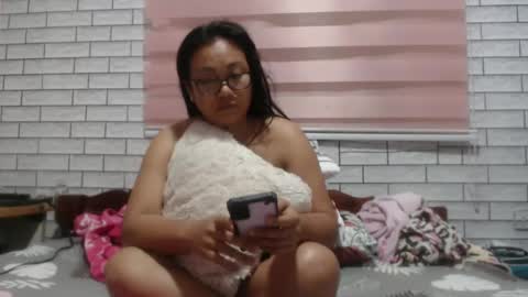 Snapshot of lovelyquey chatting on January 7, 2025, 9:03 pm Angelquey online show from January 7, 2025, 9:03 pm
