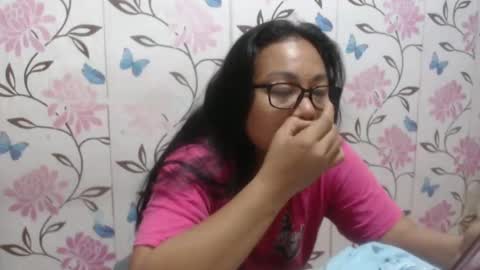 Snapshot of lovelyquey chatting on January 15, 2025, 9:20 pm Angelquey online show from January 15, 2025, 9:20 pm