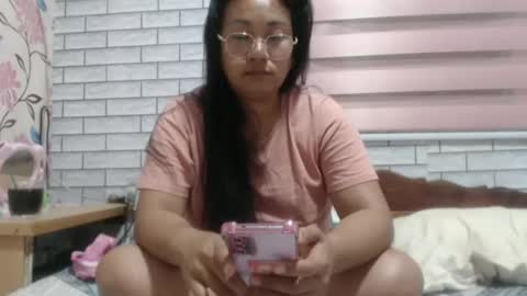 Snapshot of lovelyquey chatting on February 7, 2025, 8:20 pm Angelquey online show from February 7, 2025, 8:20 pm