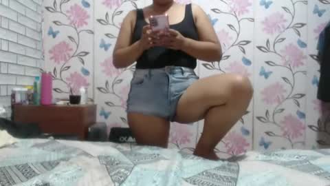 Snapshot of lovelyquey chatting on February 10, 2025, 3:13 am Angelquey online show from February 10, 2025, 3:13 am