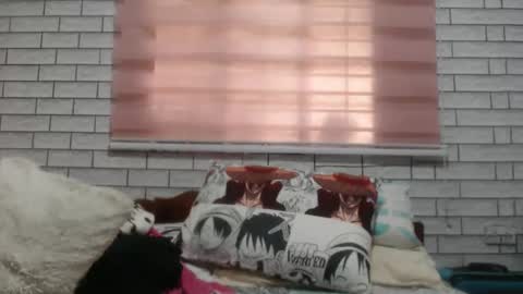 Snapshot of lovelyquey chatting on February 13, 2025, 4:11 am Angelquey online show from February 13, 2025, 4:11 am