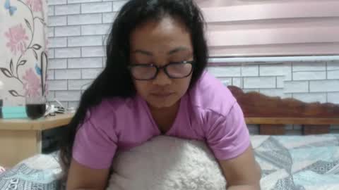 Snapshot of lovelyquey chatting on February 14, 2025, 8:48 pm Angelquey online show from February 14, 2025, 8:48 pm
