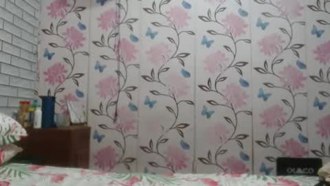 Snapshot of lovelyquey chatting on February 22, 2025, 8:53 pm Angelquey online show from February 22, 2025, 8:53 pm
