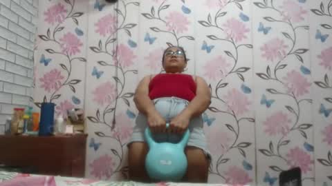 Snapshot of lovelyquey chatting on February 24, 2025, 7:19 pm Angelquey online show from February 24, 2025, 7:19 pm