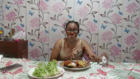 Snapshot of lovelyquey chatting on March 9, 2025, 3:01 am Angelquey online show from March 9, 2025, 3:01 am