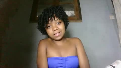 Snapshot of lovemarie08 chatting on April 5, 2026, 2:58 pm lovemarie08 online show from April 5, 2026, 2:58 pm