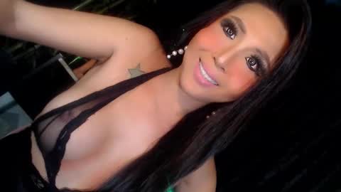 lovenlustxx online show from April 21, 2026, 7:06 pm