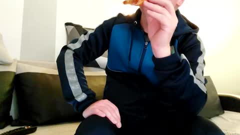 Snapshot of lovepusy87 chatting on December 9, 2024, 9:17 am lovepusy87 online show from December 9, 2024, 9:17 am