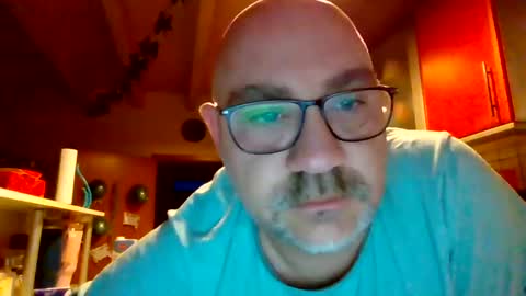 Snapshot of lover010983 chatting on February 18, 2025, 5:53 am lover010983 online show from February 18, 2025, 5:53 am