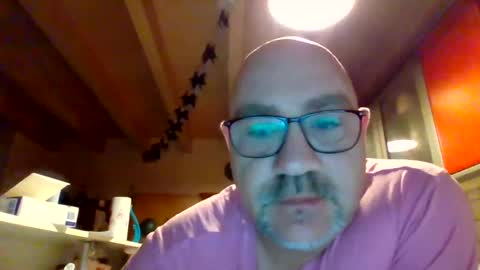 Snapshot of lover010983 chatting on March 1, 2025, 5:09 am lover010983 online show from March 1, 2025, 5:09 am