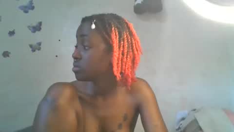 Snapshot of lovers_oncam chatting on April 12, 2026, 6:07 am RedJoy online show from April 12, 2026, 6:07 am