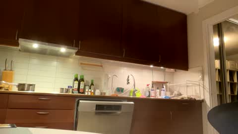 loveshine_ online show from February 10, 2025, 5:36 am