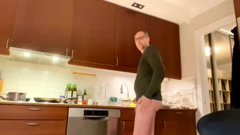 loveshine_ online show from March 2, 2025, 6:08 pm