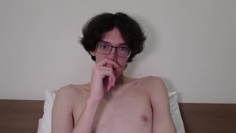 LovesomeCookie online show from October 29, 2025, 7:59 pm