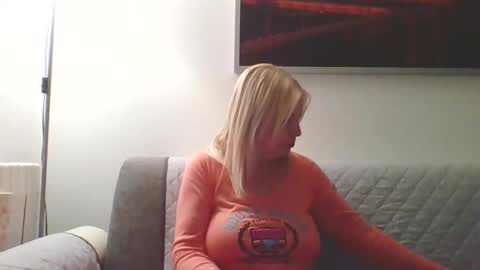 Marlyn online show from February 10, 2026, 10:36 pm