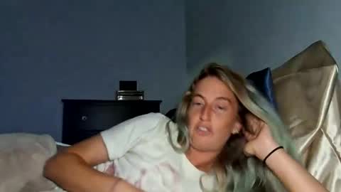 Snapshot of lovetiffany69 chatting on October 5, 2025, 2:32 am Abbeyswrld online show from October 5, 2025, 2:32 am