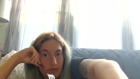 Snapshot of lovetiffany69 chatting on October 7, 2025, 6:27 pm Abbeyswrld online show from October 7, 2025, 6:27 pm