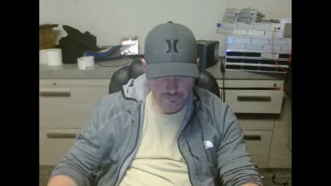 Love2Game online show from May 11, 2026, 11:24 pm