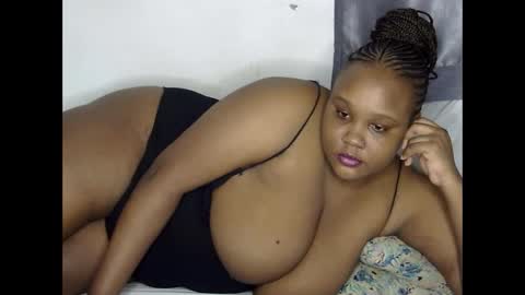 Snapshot of loveytiana chatting on May 31, 2026, 6:31 am loveytiana online show from May 31, 2026, 6:31 am