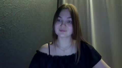 Snapshot of loviesimone chatting on December 18, 2025, 8:59 pm loviesimone online show from December 18, 2025, 8:59 pm