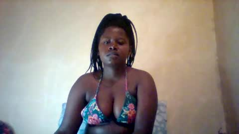 Snapshot of loviett chatting on April 30, 2026, 7:14 am loviett online show from April 30, 2026, 7:14 am