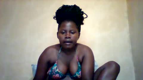 Snapshot of loviett chatting on May 16, 2026, 12:15 pm loviett online show from May 16, 2026, 12:15 pm