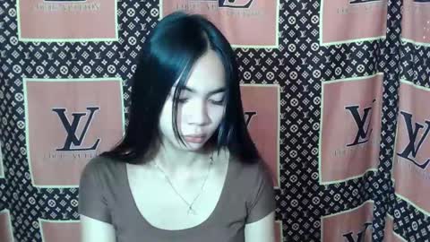 Snapshot of loving_rhean chatting on December 14, 2025, 12:16 am loving_rhean online show from December 14, 2025, 12:16 am