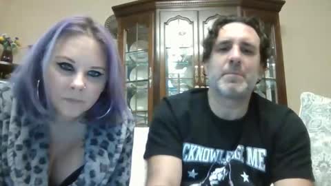 lovleybutwild online show from November 29, 2025, 11:41 pm