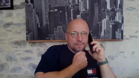 Espigle online show from April 21, 2026, 8:31 am